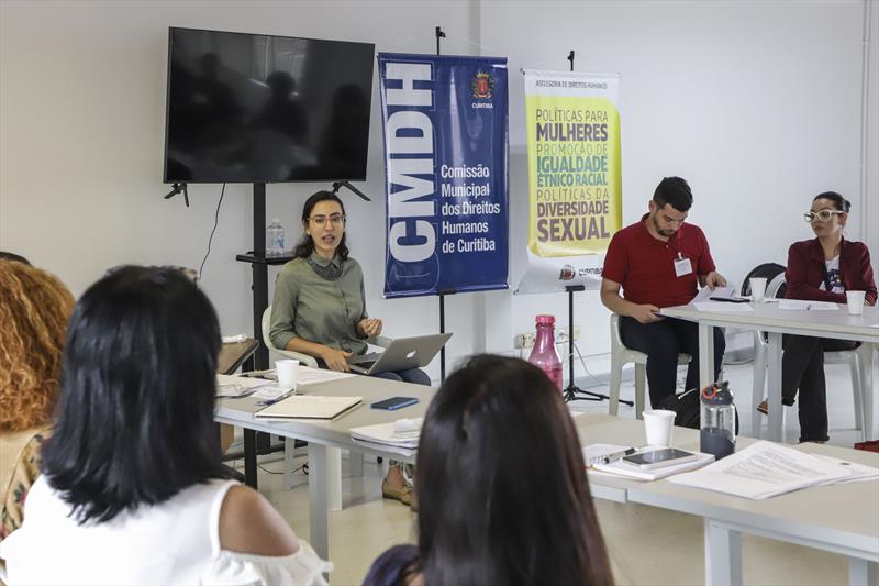 Palestra de Michele Bravos